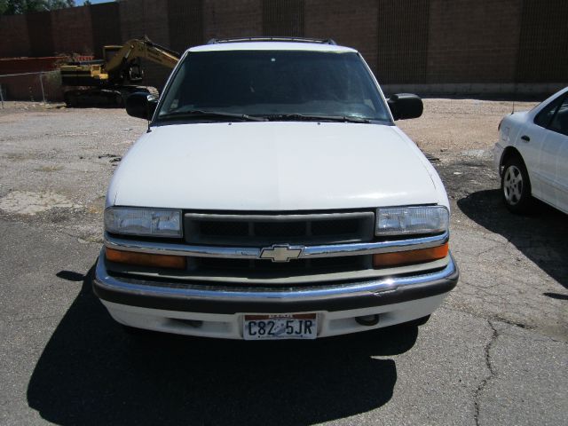Chevrolet Blazer 2000 photo 4