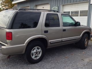 Chevrolet Blazer 2000 photo 3