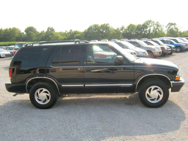 Chevrolet Blazer 2000 photo 3