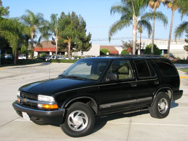 Chevrolet Blazer 2000 photo 1