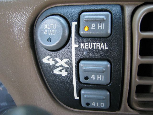 Chevrolet Blazer 2000 photo 2