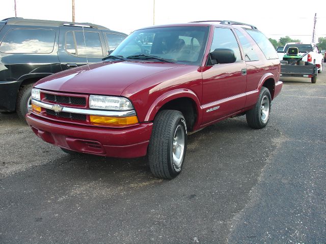 Chevrolet Blazer 2000 photo 3