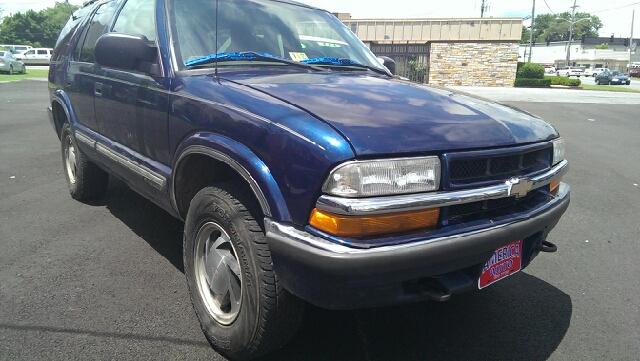 Chevrolet Blazer 2000 photo 2