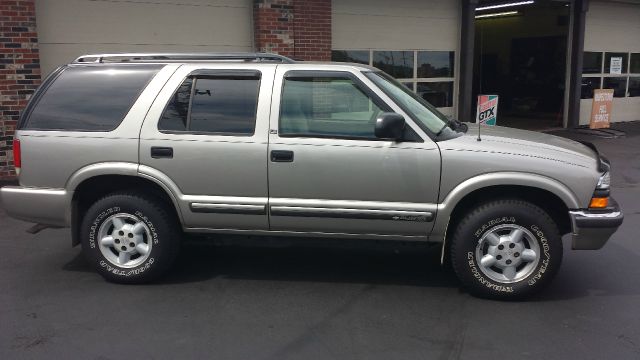 Chevrolet Blazer 2000 photo 1