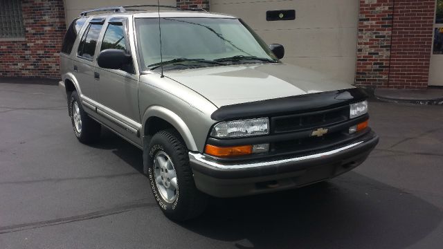 Chevrolet Blazer 2000 photo 2