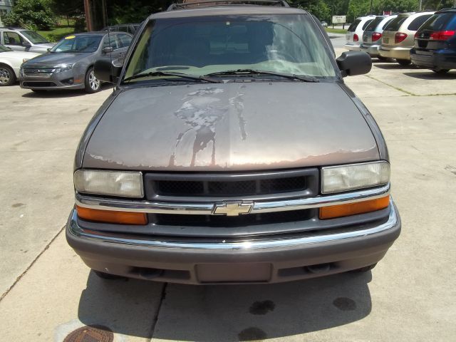 Chevrolet Blazer 2000 photo 1