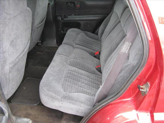 Chevrolet Blazer 2000 photo 4