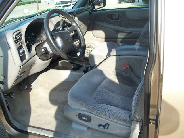 Chevrolet Blazer EXT CAB XLT 4X4 4. SUV