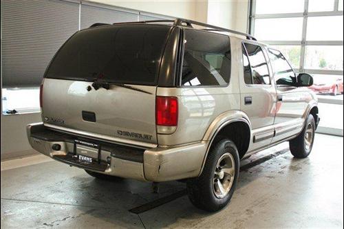 Chevrolet Blazer 2000 photo 1