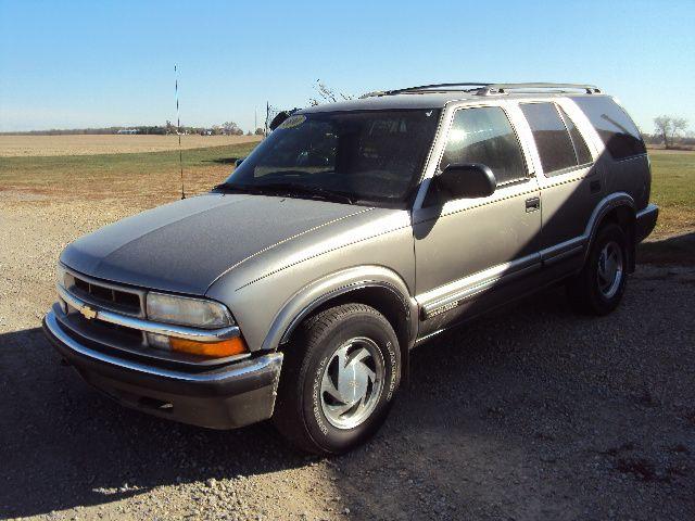 Chevrolet Blazer 2000 photo 1