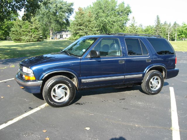 Chevrolet Blazer 2000 photo 1
