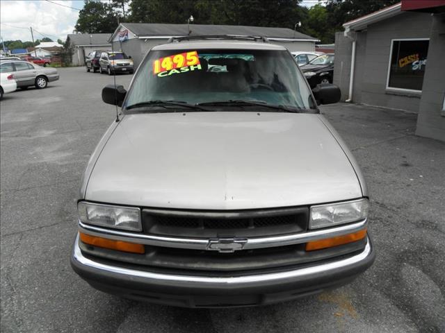 Chevrolet Blazer 2000 photo 15