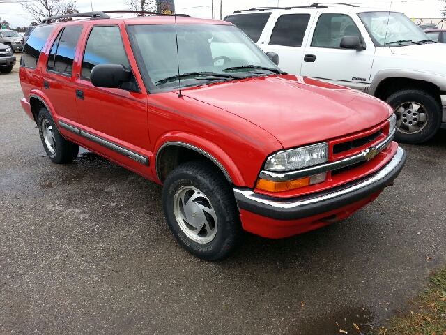 Chevrolet Blazer 2000 photo 1