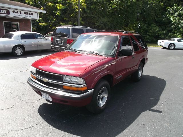 Chevrolet Blazer 2000 photo 3