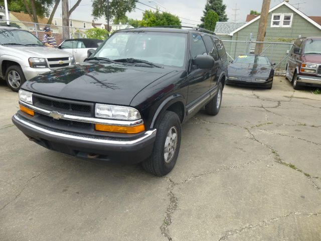 Chevrolet Blazer 2001 photo 3