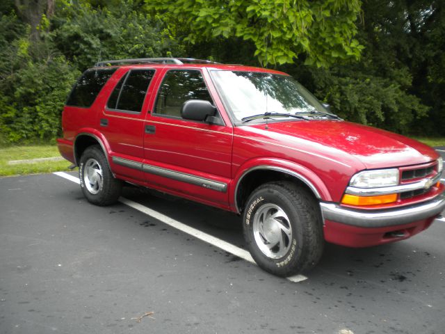 Chevrolet Blazer 2001 photo 1
