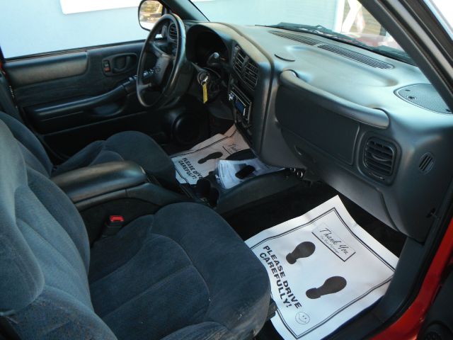 Chevrolet Blazer 2001 photo 1