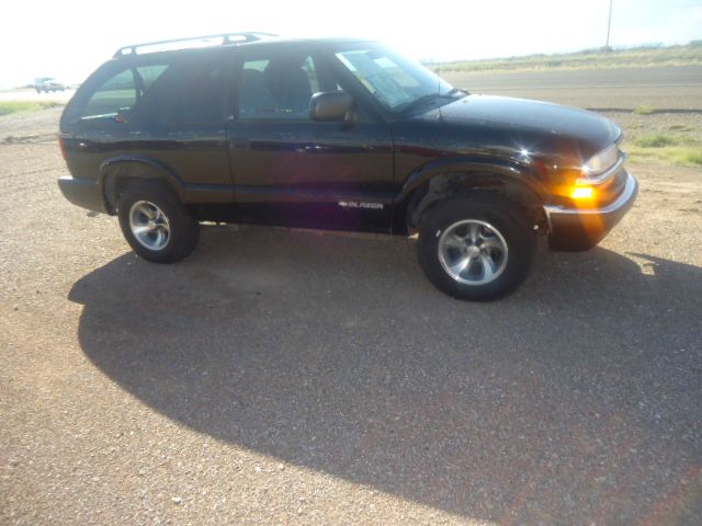 Chevrolet Blazer 2001 photo 1