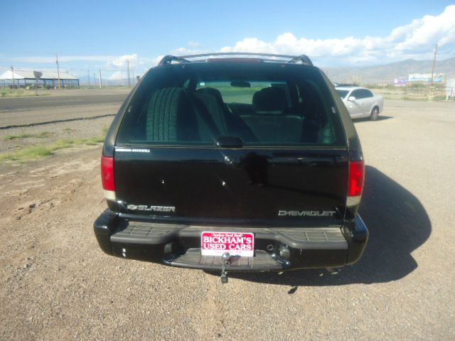 Chevrolet Blazer 2001 photo 4