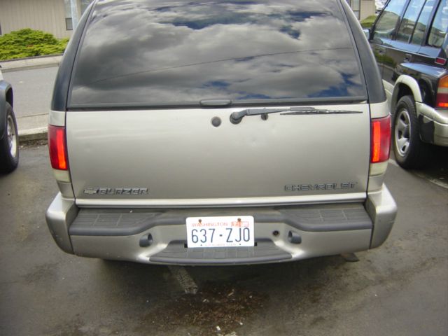 Chevrolet Blazer 2001 photo 1