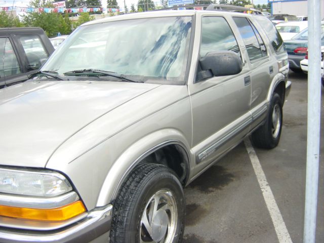 Chevrolet Blazer 2001 photo 4