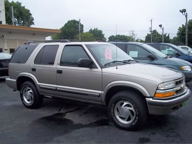 Chevrolet Blazer 2001 photo 4