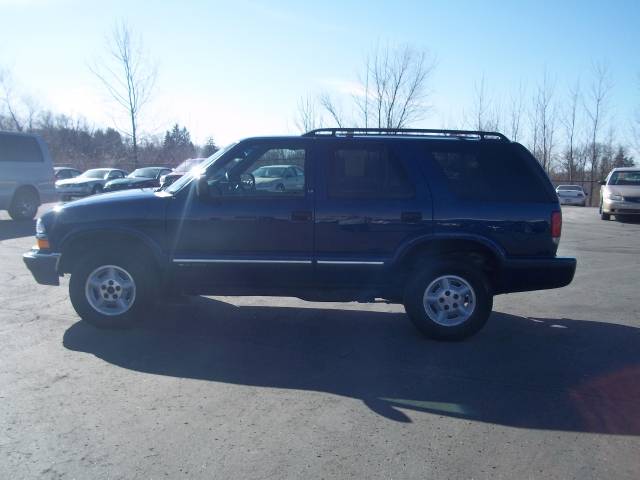 Chevrolet Blazer 2001 photo 5