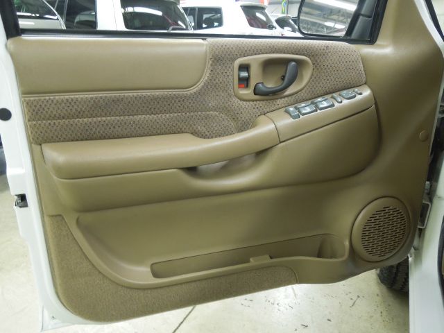 Chevrolet Blazer 2001 photo 10