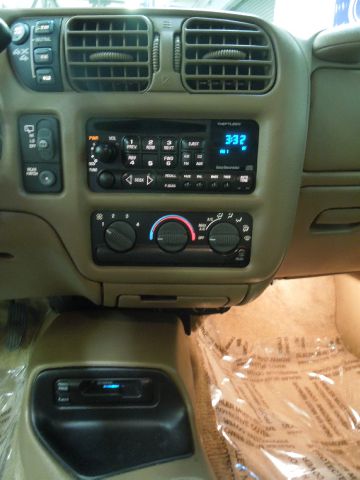 Chevrolet Blazer 2001 photo 13