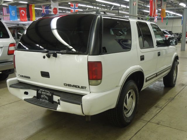 Chevrolet Blazer 2001 photo 18