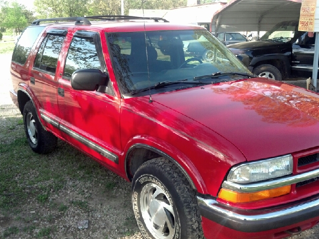 Chevrolet Blazer 2001 photo 1