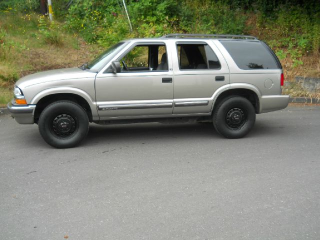Chevrolet Blazer 2001 photo 4