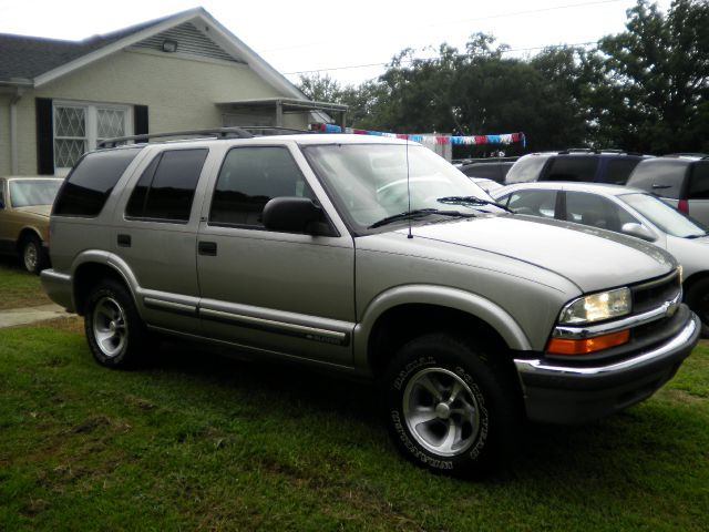 Chevrolet Blazer 2001 photo 4