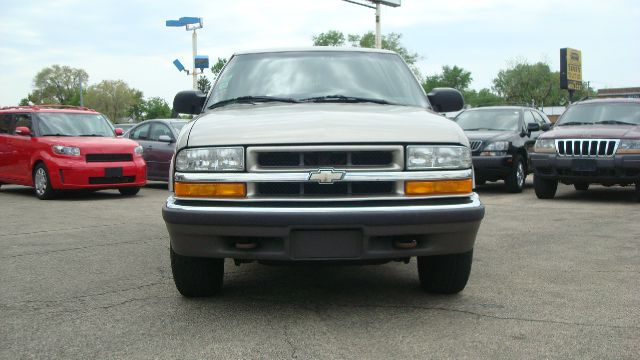Chevrolet Blazer 2001 photo 4