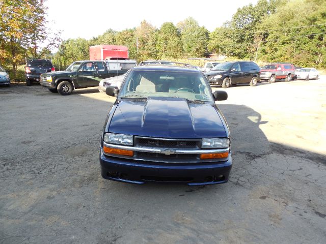 Chevrolet Blazer 2001 photo 4