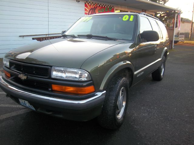 Chevrolet Blazer 2001 photo 1