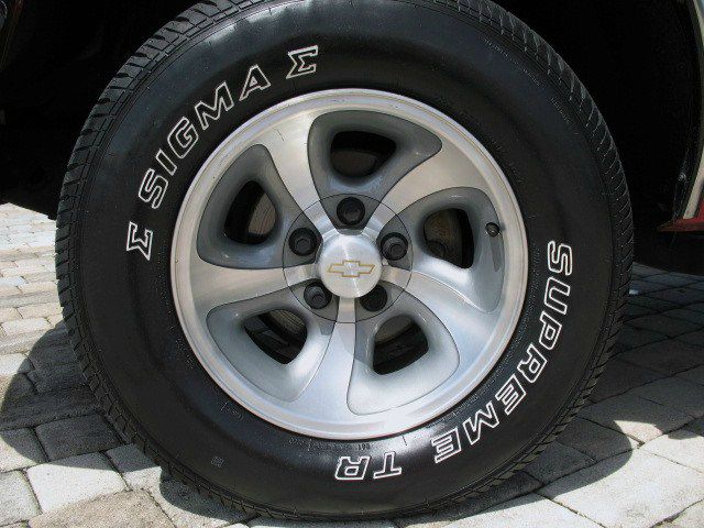 Chevrolet Blazer 2001 photo 2