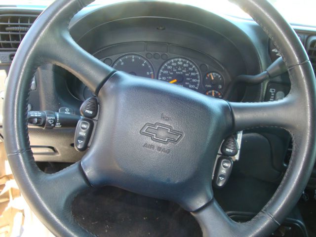 Chevrolet Blazer 2001 photo 9