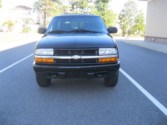 Chevrolet Blazer 2001 photo 0