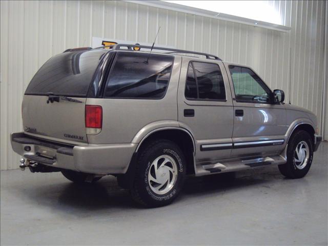 Chevrolet Blazer 2001 photo 4
