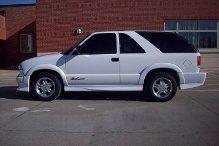 Chevrolet Blazer 2001 photo 1
