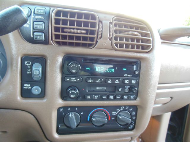 Chevrolet Blazer 2002 photo 26