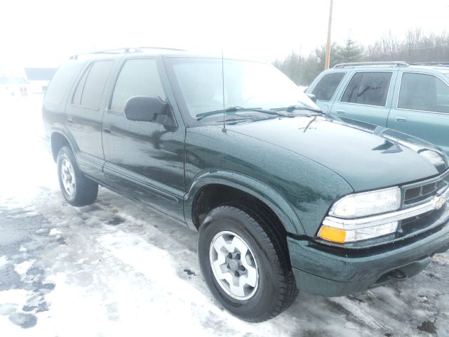Chevrolet Blazer 2002 photo 1