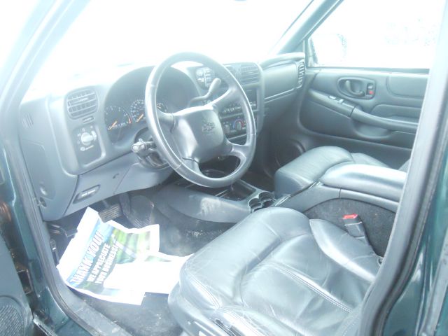Chevrolet Blazer 2002 photo 4