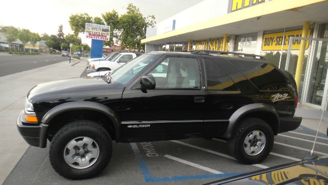 Chevrolet Blazer 2002 photo 4