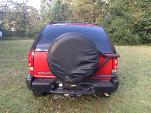 Chevrolet Blazer 2002 photo 1