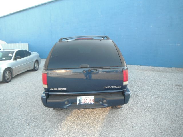 Chevrolet Blazer 2002 photo 4