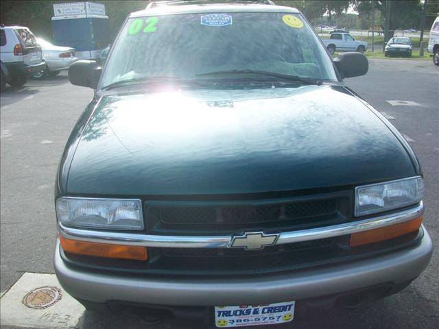 Chevrolet Blazer 2002 photo 3