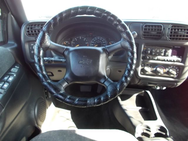 Chevrolet Blazer 2002 photo 3