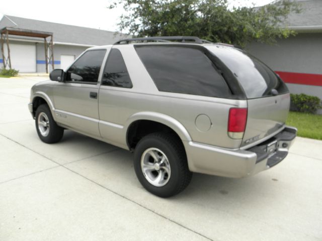 Chevrolet Blazer 2002 photo 1